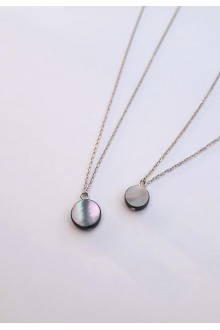 Mother-of-Pearl Round Necklace