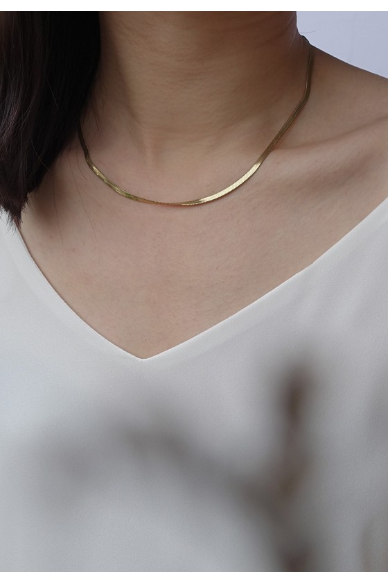Agnes Herringbone Necklace