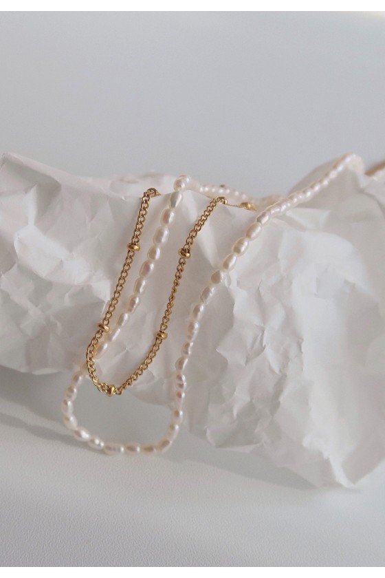 Layered Hera Pearl Choker