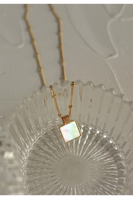 Muir Mother-of-Pearl Necklace