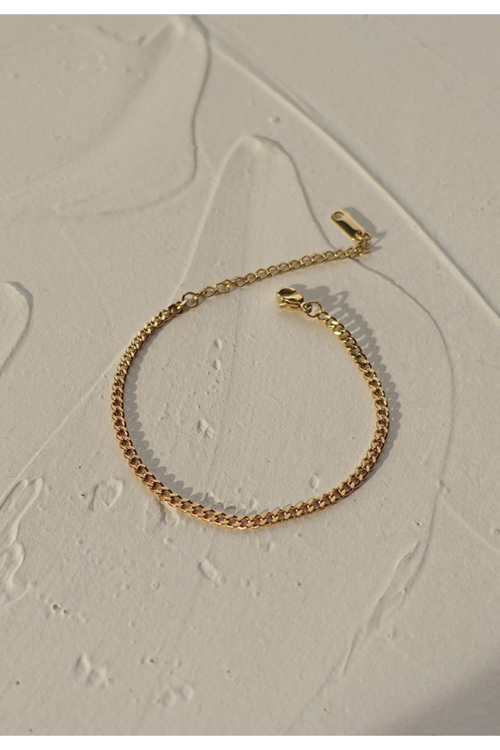 Curb Chain Bracelet