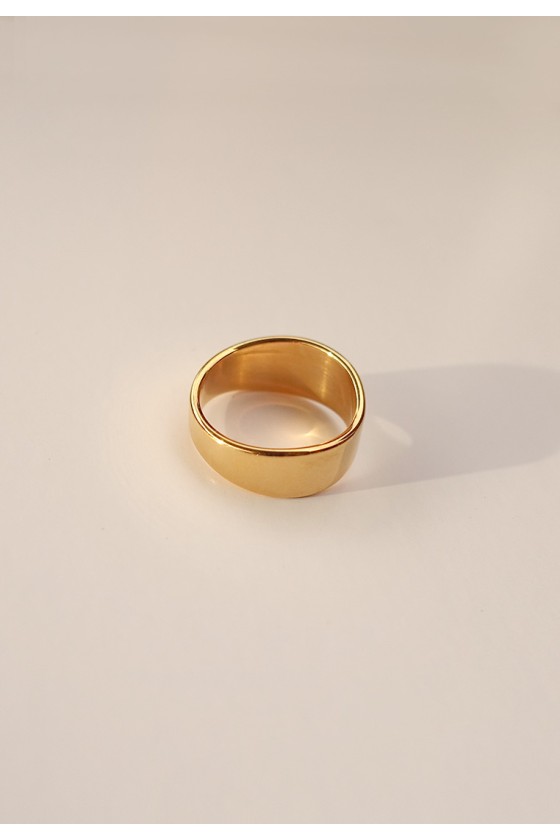 Faye Statement Ring