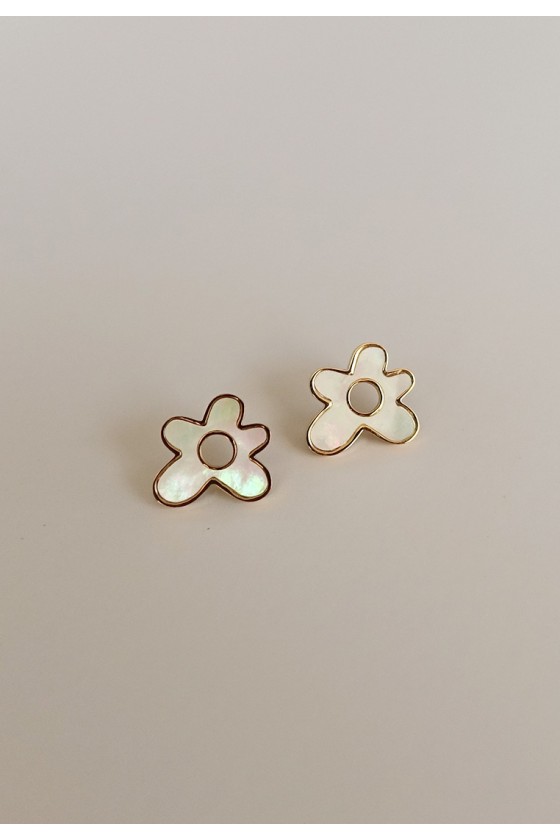 Asha Flower Studs