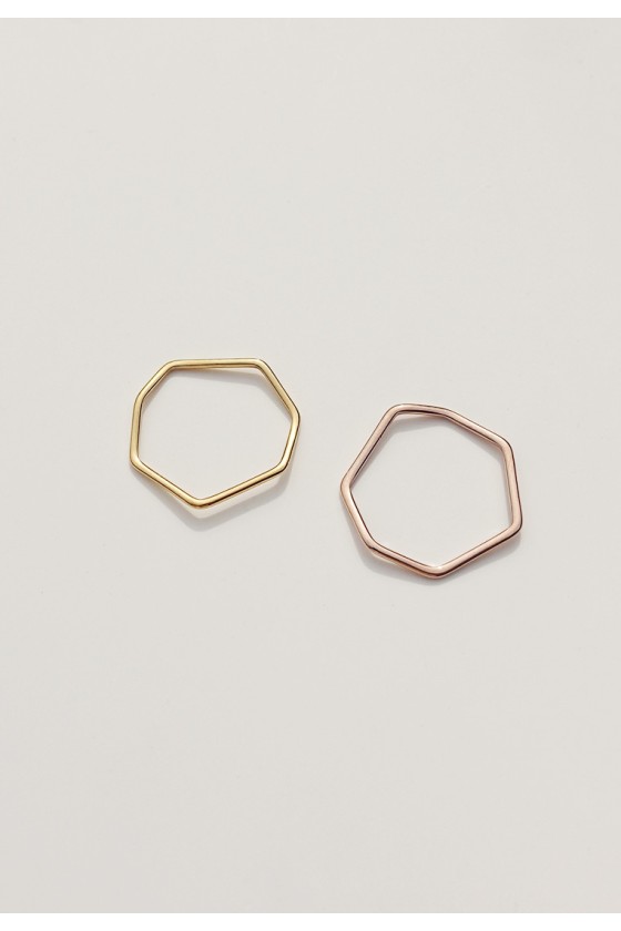 The Alkemistry 18kt Yellow-gold Love Letter M Hoop Earring in Metallic