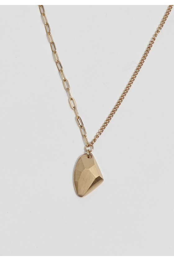 The Faceted Necklace