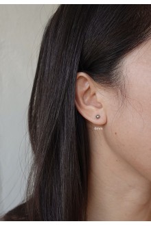 Sphere Studs