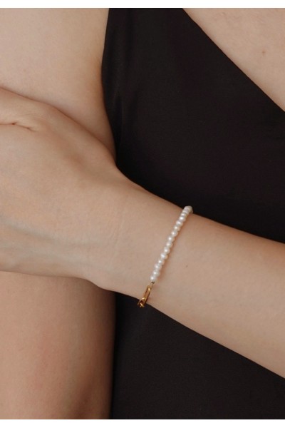 Cordelia Half Pearl Bracelet