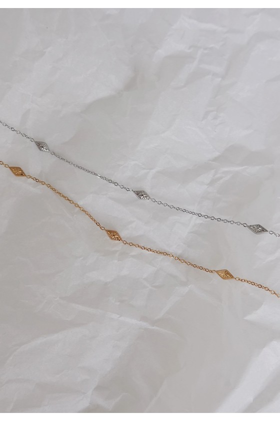 Geometric Whisper Necklace