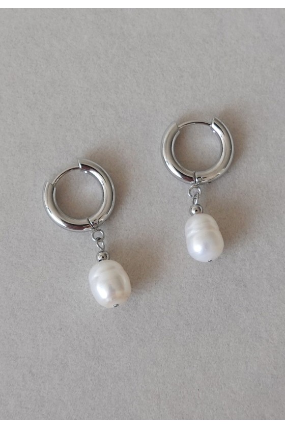 Selene Pearl Hoop Earrings