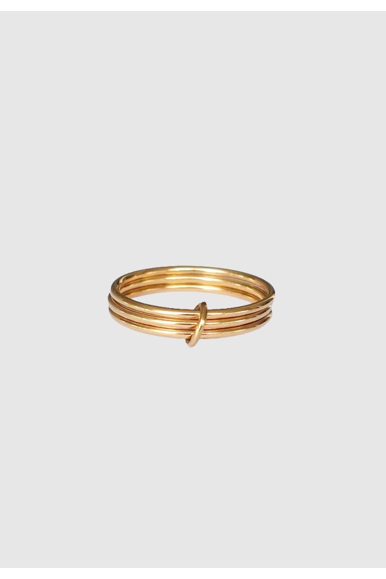Trine Interlocking Ring