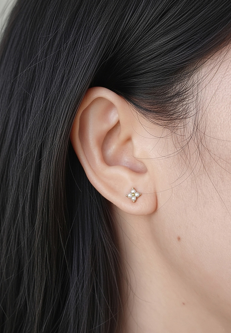 Fleur Mini Stud Earrings Fleur Mini Stud Earrings