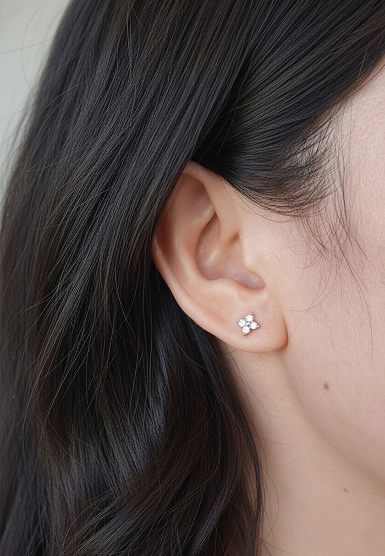 Fleur Mini Stud Earrings Fleur Mini Stud Earrings
