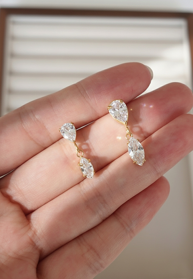 Lustre Drop Earrings Lustre Drop Earrings