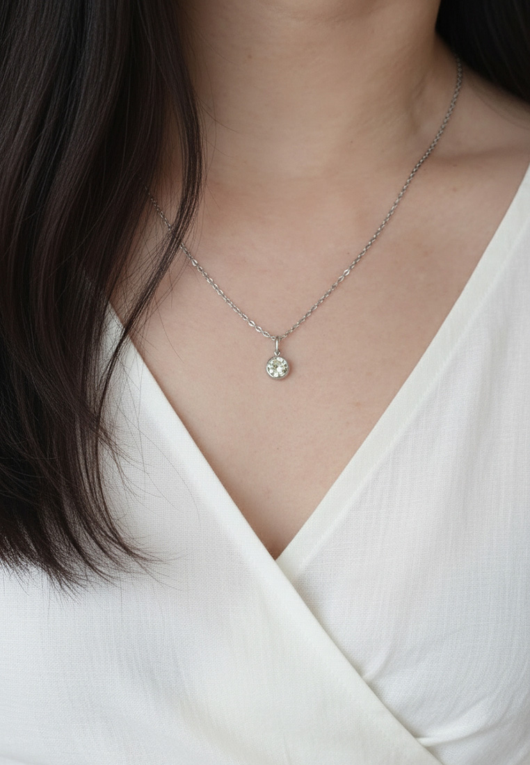 Solitaire Birthstone Necklace Solitaire Birthstone Necklace
