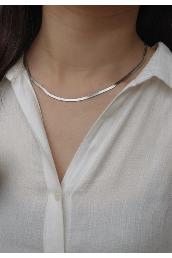 Agnes Herringbone Necklace