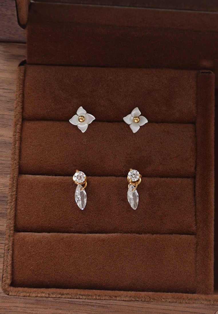 Aria Marquise Stud Earrings Aria Marquise Stud Earrings